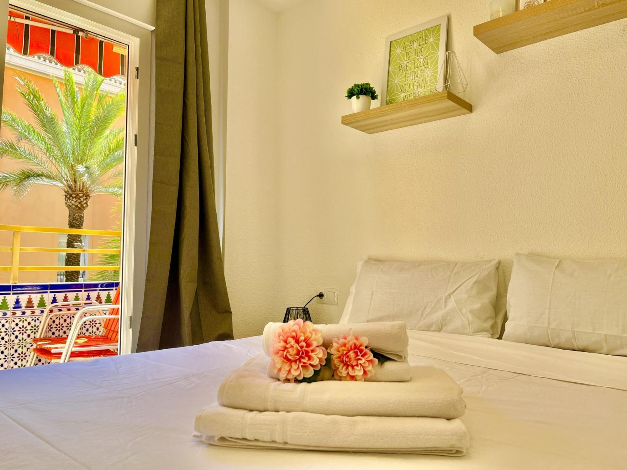 Santa Cruz Home By Gloove Alicante Esterno foto