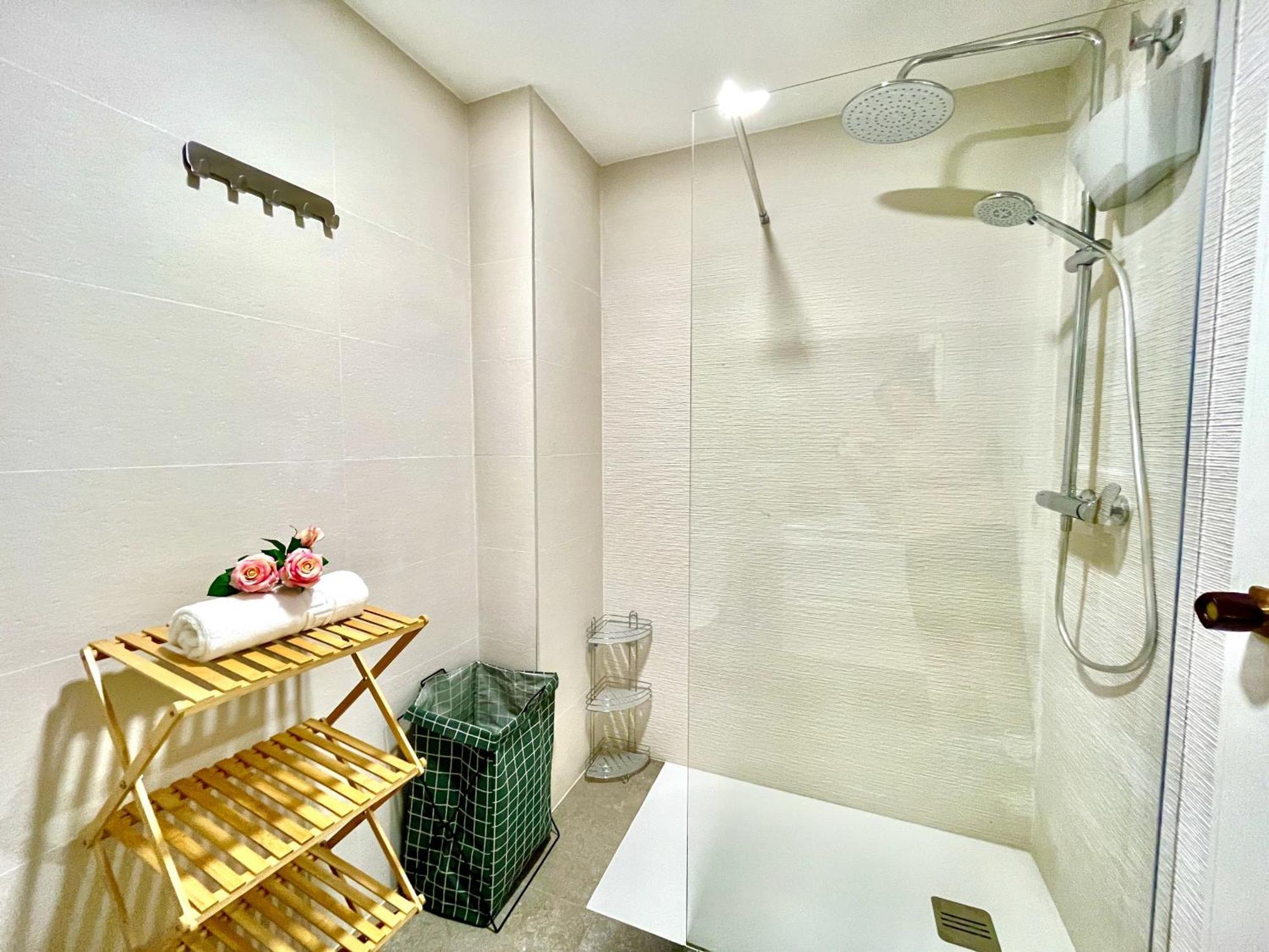 Santa Cruz Home By Gloove Alicante Esterno foto